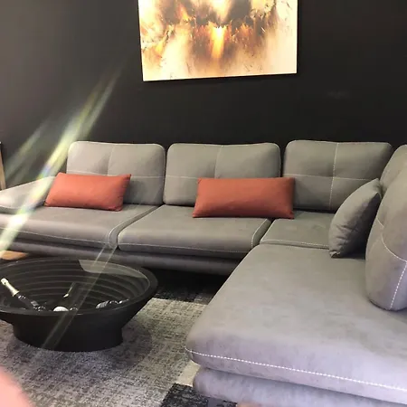 Apartment Tirent - Komuna E Parisit, 1 *